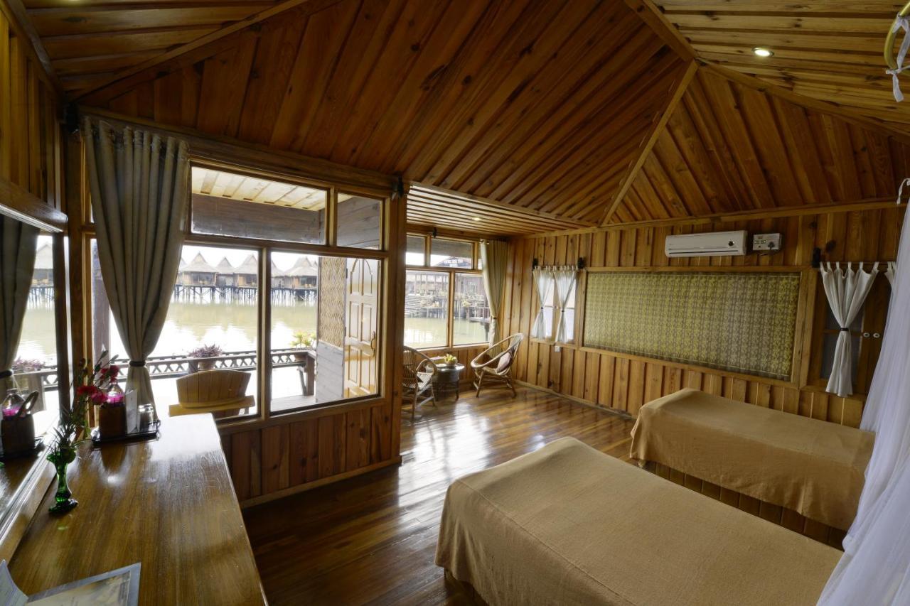 Shwe Inn Tha Floating Resort Inle Lake Екстериор снимка